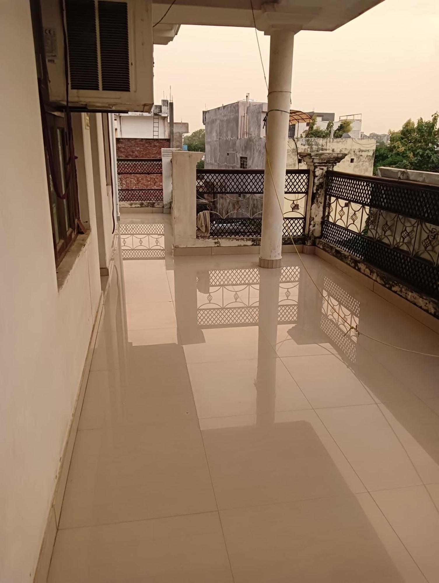 Varuna Palace Varanasi , Near Mandir & Ghat'S Luaran gambar