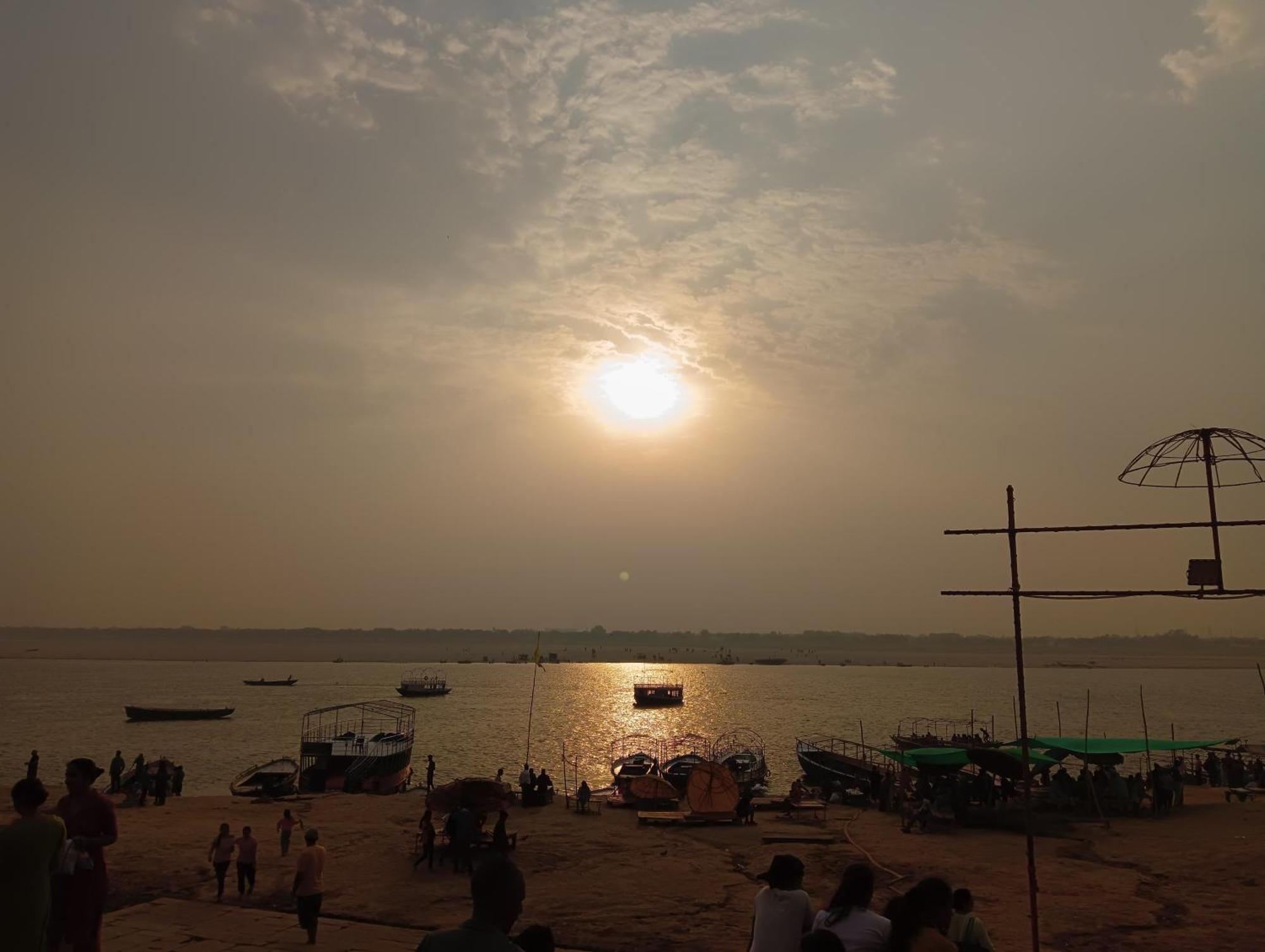 Varuna Palace Varanasi , Near Mandir & Ghat'S Luaran gambar