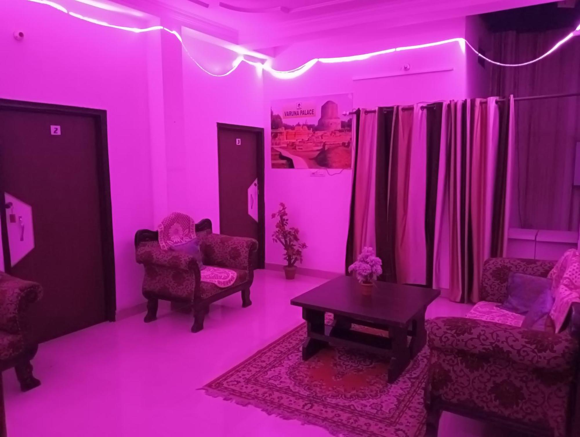 Varuna Palace Varanasi , Near Mandir & Ghat'S Luaran gambar